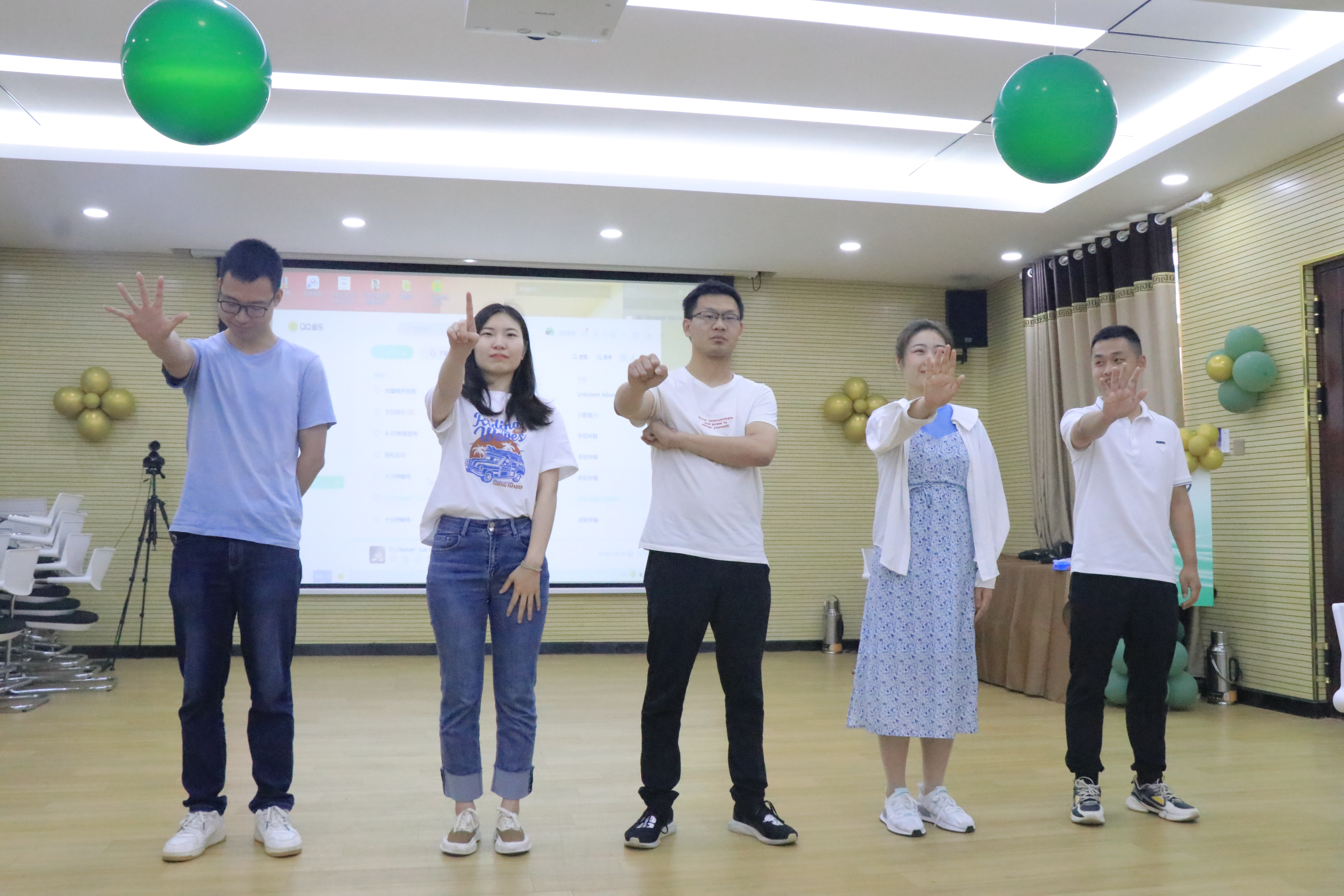 AG8�콢����(�й�)������ҳ